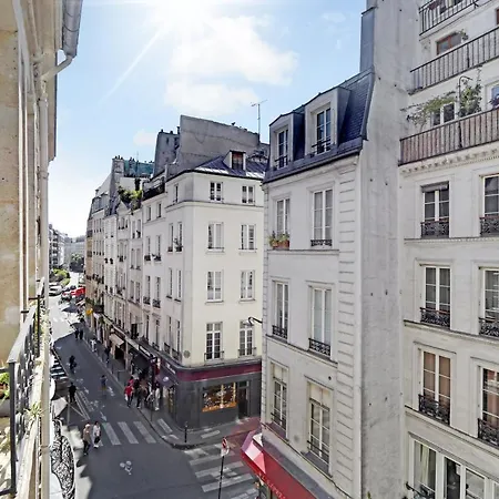 Pick A Flat's Apartments in Louvre - Rue Saint Honoré-2